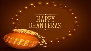 Dhanteras 2025: कौन हैं धनवंतरि देव? जानें धनतेरस पर क्यों की जाती है इनकी पूजा और क्या है कहानी