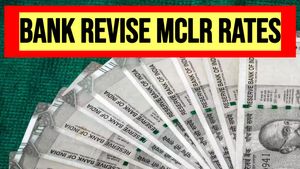 Dhanteras और Diwali से पहले इस दिग्गज सरकारी बैंक ने ग्राहकों को दिया तोहफा, अब नहीं बढ़ेगी आपकी EMI