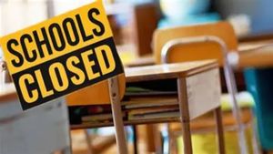 School Holiday On Diwali To Chhath Puja 2025: छात्रों की मौज! इतने दिन बंद रहेंगे स्कूल-कॉलेज - देखें लिस्ट