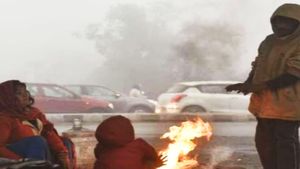 Aaj Ka Mausam: सावधान! बिहार-झारखंड; MP में शीतलहर की चेतावनी, इन राज्यों में पड़ेगी गलन वाली भयानक ठंड