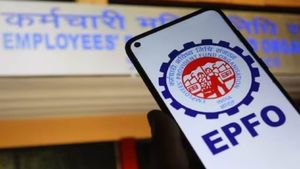 EPFO Employee Enrollment Scheme 2025: सरकार ने की नई योजना की शुरुआत, जानें कौन और कैसे ले सकता है फायदा