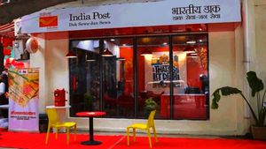 दिल्ली में खुला देश का दूसरा Gen-Z Post Office, छात्रों के लिए बड़े काम का - जानें क्या-क्या मिलेंगी सुविधाएं