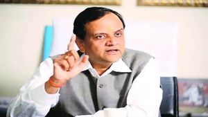 ED की बड़ी कार्रवाई! Rs 12000 करोड़ के मनी लॉन्ड्रिंग केस में JP इंफ्राटेक के MD मनोज गौर गिरफ्तार