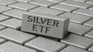Silver ETF: 1 साल में 81% तक का दमदार रिटर्न! HDFC से SBI MF तक; इन 11 सिल्वर फंड ने निवेशकों को किया मालामाल
