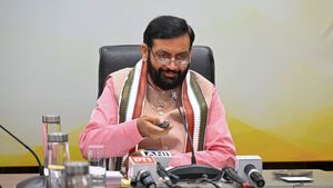 लाडो लक्ष्मी योजना की दूसरी किस्त ट्रांसफर! बहनों के खातों में 2100 रुपए भेजे गए, जानें कैसे मिल रहा है फायदा