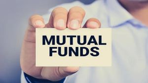 Mutual Fund SIP: करोड़ का सपना कैसे होगा पूरा? SIP और कंपाउंडिंग का पावरफुल कैलकुलेशन समझें