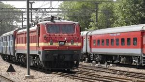 Train Tickets: अचानक बन गया ट्रैवल प्लान? ट्रेन छूटने से 30 मिनट पहले कर सकते है टिकट बुकिंग 