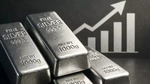 Silver Rate Today: 20 दिसंबर को चांदी की चमक बढ़ी! 6 दिन में Rs 16000 महंगा हुआ सिल्वर, जानें आज का भाव