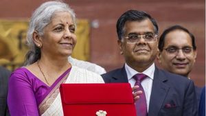 Union Budget 2026 Date: क्या रविवार 1 फरवरी को ही पेश होगा बजट? निर्मला सीतारमण को लेकर बड़ी चर्चा 