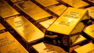 Gold Rate Today: तनाव बढ़ा तो महंगे हुए गहने! आज भी सोने के भाव में उछाल, जानें 10g गोल्ड रेट