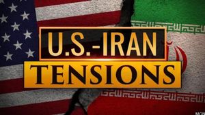 US-Iran Tension: ईरान में तनाव चरम पर...बातचीत से पहले हालात बिगड़े, अमेरिका ने जारी किया अर्जेंट अलर्ट