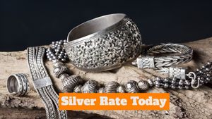 Silver Price Today: दो दिन की गिरावट के बाद 7 फरवरी को चांदी में जोरदार उछाल, जानिए प्रति किलो चांदी का रेट