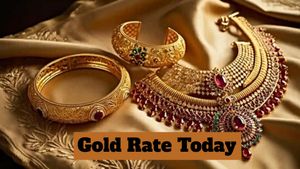 Gold Price Crash Today: सोमवार को सोने की कीमतों में आई गिरावट, जानिए 24, 22, और 18k गोल्ड रेट