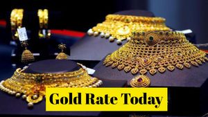 Gold Price Today: गोल्ड खरीदारों के लिए खुशखबरी! 16 मार्च को सस्ता हुआ सोना, जानिए 24k, 22k, 18k सोने का भाव