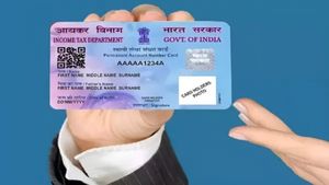 PAN Card Rules: 31 मार्च के बाद PAN बनवाना होगा मुश्किल! 1 अप्रैल से सिर्फ आधार से नहीं बनेगा काम
