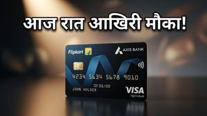 Flipkart Sale: आज रात 12 बजे से पहले ये कार्ड लिया तो बचेंगे 500 रुपये, जानें कैसे?