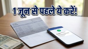 जन सुरक्षा योजना: 1 जून से पहले कर लें ये 3 काम, वरना डूब सकता है आपका बीमा कवर!