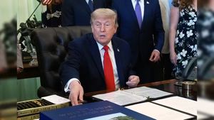 Trump-Iran Peace Deal 2026: क्यों कहा जा रहा है ‘Versailles 2.0? 
