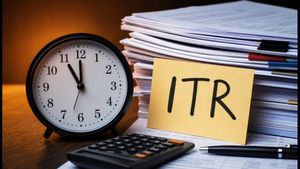 ITR फाइल करने का आज आखिरी मौका: क्या आज के बाद लगेगा जुर्माना? जानें बचने का तरीका