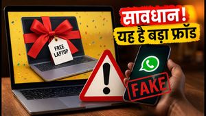 क्या आपको भी मिला 'फ्री लैपटॉप 2026' का मैसेज? सावधान, यह है बड़ा साइबर फ्रॉड!