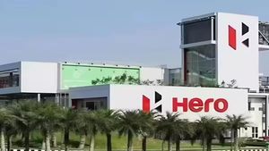 Hero MotoCorp Share: JPMorgan को भरोसा, ₹6,845 का टारगेट; शेयर में 28% तक तेजी की उम्मीद