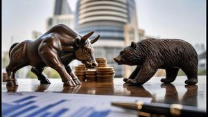 NSE IPO का धमाका: इन 4 प्रॉक्सी शेयर्स में मची हलचल, क्या आपको दांव लगाना चाहिए?