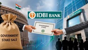 IDBI Bank Stake Sale: सरकार की होगी छप्परफाड़ कमाई! विनिवेश लक्ष्य से ज्यादा जुटेंगे ₹88,000 करोड़