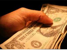 ഫോറിന്‍ കറന്‍സി ഇന്ത്യയിലേക്ക് കൊണ്ടുവരുമ്പോള്‍ ? 