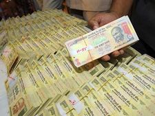 13 ബാങ്കുകള്‍ക്ക് 22915 കോടി രൂപ 