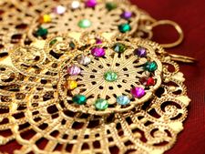 സ്വര്‍ണപ്പണയത്തിന് ഓടും മുന്‍പ് ഓര്‍ക്കൂ 