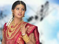 ഓണം,വിവാഹസീസണ്‍: സ്വര്‍ണവില ഉയരുന്നു 