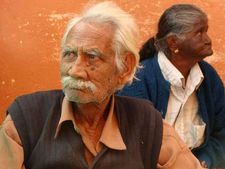 ഇന്ത്യ മുഴുവന്‍ സമ്പന്നരുടെ കൈയില്‍, സാമ്പത്തിക അസമത്വം രൂക്ഷം 