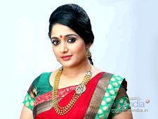 പൊന്നിന് തിളക്കം മങ്ങുന്നു, വീണ്ടും വില താഴോട്ട് 