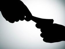 കടക്കെണിയില്‍ വീഴാതിരിക്കാന്‍ സ്വയം കുറച്ച് കാര്യങ്ങള്‍ ശ്രദ്ധിച്ചാല്‍ മതി