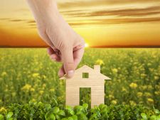 വീട് വാടകയ്ക്ക് എടുത്തോ...റെന്റല്‍ എഗ്രിമെന്റിനെക്കുറിച്ച് എന്തൊക്കെ അറിയാം?