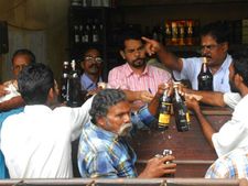 കള്ളു കുടിക്കാൻ ഇനി പൈസ വേണ്ട !!!
