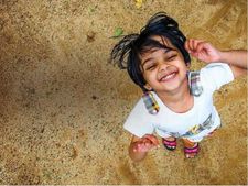 നിങ്ങളുടെ മകൾക്ക് വേണ്ടി ഉറപ്പായും ചെയ്യേണ്ട മൂന്ന് കാര്യങ്ങൾ; അവളുടെ ഭാവിയും പണവും സുരക്ഷിത�