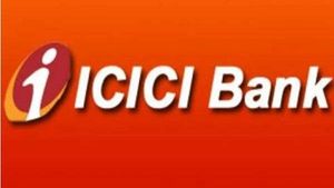 ഡെബിറ്റ് കാർഡും ചെക്ക് ബുക്കും ഇനി നിങ്ങളുടെ സൌകര്യത്തിന് ഏത് സമയത്തും വാങ്ങാം, ചെയ്യേണ്ടത് എ