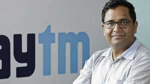 യെസ് ബാങ്കിന്റെ ഓഹരി വാങ്ങാൻ താൽപ്പര്യമില്ല; പേടിഎം സ്ഥാപകൻ
