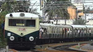ട്രെയിൻ യാത്രക്കാർ അറിഞ്ഞോ? ഏപ്രിൽ 14ന് ശേഷം ടിക്കറ്റുകൾ ലഭിക്കുമോ? അറിയിപ്പുമായി ഇന്ത്യൻ റെയി�