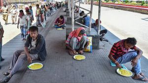 അതിഥി തൊഴിലാളികൾക്ക് അടുത്ത രണ്ട് മാസത്തേയ്ക്ക് ഭക്ഷ്യധാന്യങ്ങള്‍ സൗജന്യം