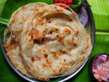 പൊറോട്ടയ്ക്ക് ഇനി വില കൂടും, ജിഎസ്ടി 18%; സോഷ്യൽ മീഡിയയിൽ പ്രതിഷേധം ശക്തം