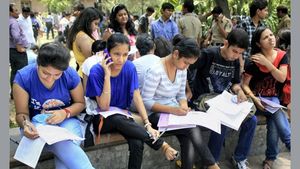 രാജ്യത്തെ തൊഴിലില്ലായ്മ നിരക്ക് കുറയുന്നു: സിഎംഐഇ