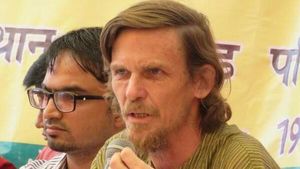 ഇന്ത്യയിലെ തൊഴിലാളികള്‍ വരുമാന മാര്‍ഗമില്ലാതെ പ്രതിസന്ധിയിലാവും, മുന്നറിയിപ്പ്