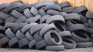 ഓട്ടമെല്ലാം 'ചക്ര'ത്തിന് വേണ്ടിയാണല്ലോ! ഇപ്പോള്‍ പിടിച്ചാല്‍ നേട്ടം കൊയ്യാവുന്ന 3 ടയര്‍ ഓഹരികള്‍ ഇതാ