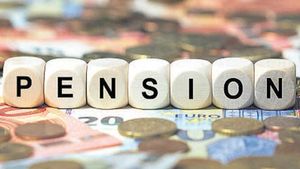 8,000 രൂപ മാസ അടവ് വഴി 2 ലക്ഷം രൂപ മാസ പെൻഷൻ ലഭിക്കുമോ? എൻപിഎസിലെ കണക്കുകൾ ഇങ്ങനെ