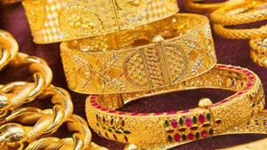 നിങ്ങളുടെ സ്വർണ്ണം കുറഞ്ഞ വിലയിൽ വാങ്ങാം, ലാഭം നേടാനുള്ള വഴികളിറിയാം 