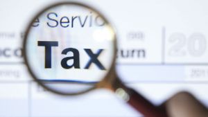 ഒരു വെടിക്ക് രണ്ട് പക്ഷി, നിക്ഷേപത്തിന് ഉയർന്ന പലിശയും നികുതി ഇളവും നേടാം, ഈ പദ്ധതികൾ പരിശോധിക്കൂ