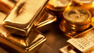 ഉയരുന്ന സ്വർണ്ണ വിലയിൽ പേടി വേണ്ട, നേട്ടമാക്കാൻ വഴിയുണ്ട്; നിക്ഷേപിത്തിന് സുവർണ്ണാവസരം ഇതാണ്