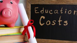 വിദ്യാഭ്യാസ വായ്പ തലവേദനയാകില്ല; ഫലപ്രദമായ തിരിച്ചടവിന് ചില എളുപ്പവഴികൾ…